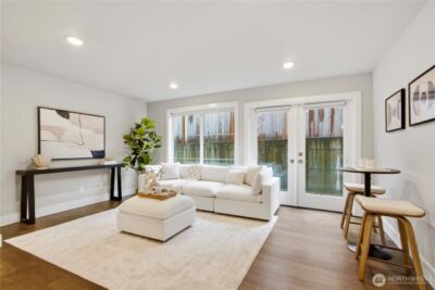 12129 NE 109th Way , Kirkland, WA 98033 - Photo 27