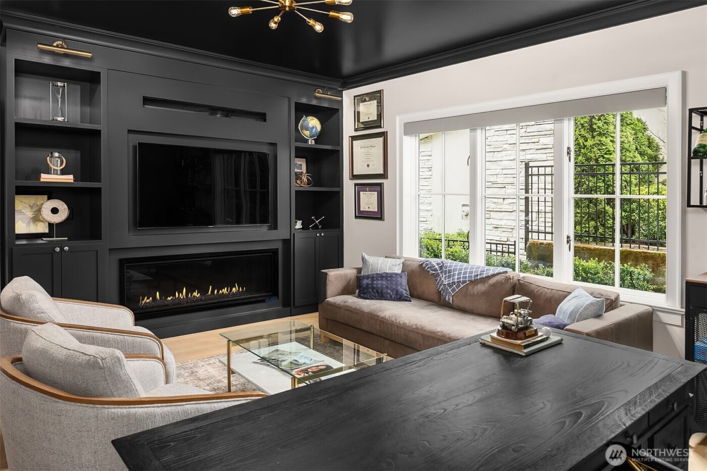 5721 65th Avenue NE, Seattle, WA 98105