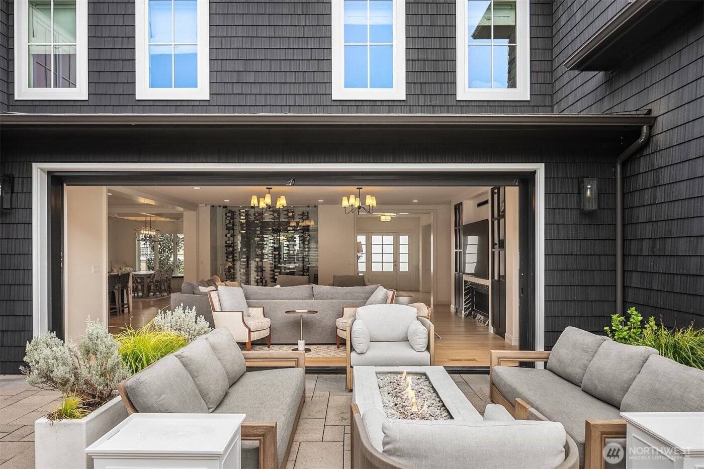 5721 65th Avenue NE, Seattle, WA 98105