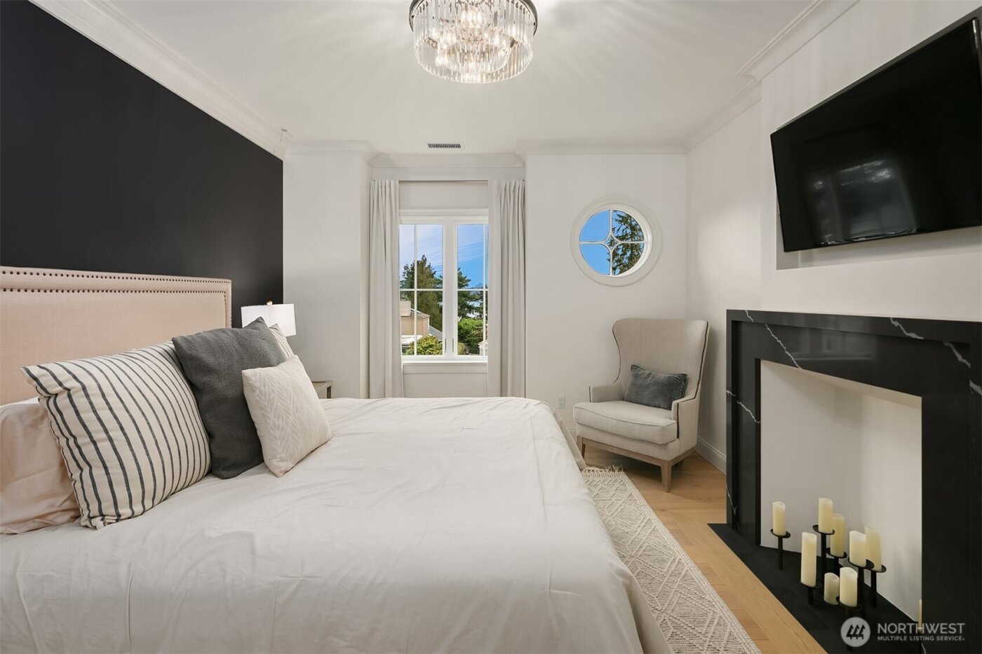 5721 65th Avenue NE, Seattle, WA 98105