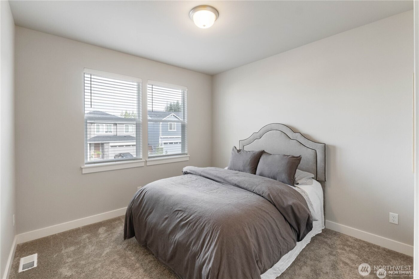 12956 186th Ave E , Bonney Lake, WA 98391