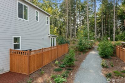 12956 186th Ave E , Bonney Lake, WA 98391 - Photo 36