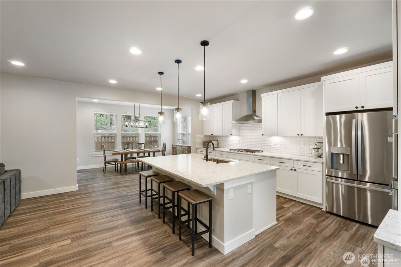 12956 186th Ave E , Bonney Lake, WA 98391