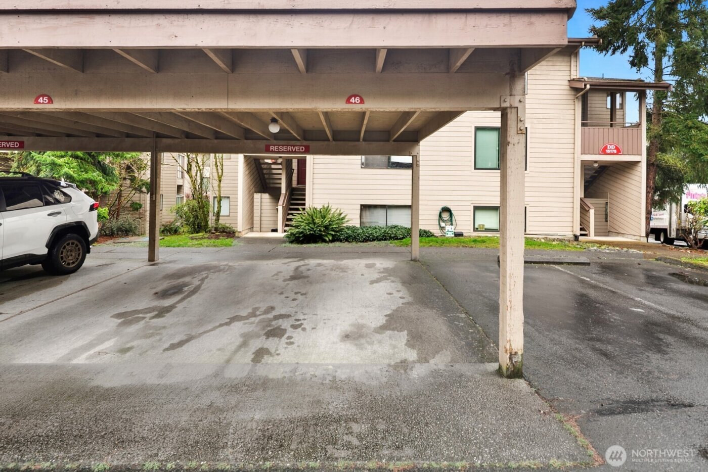 15175 Sunwood Boulevard #DD32, Tukwila, WA 98188