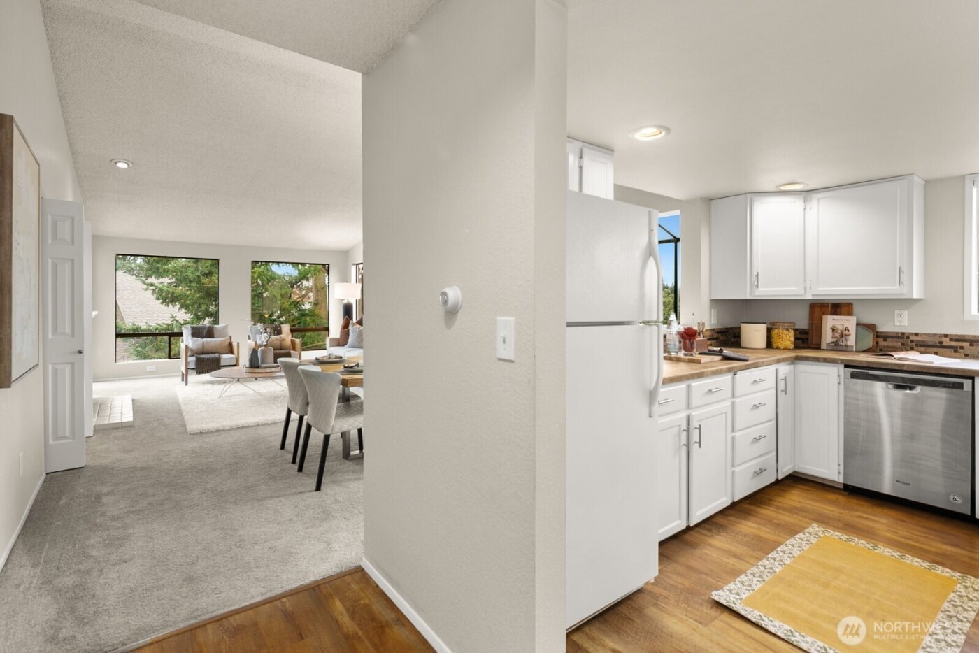 15175 Sunwood Boulevard #DD32, Tukwila, WA 98188