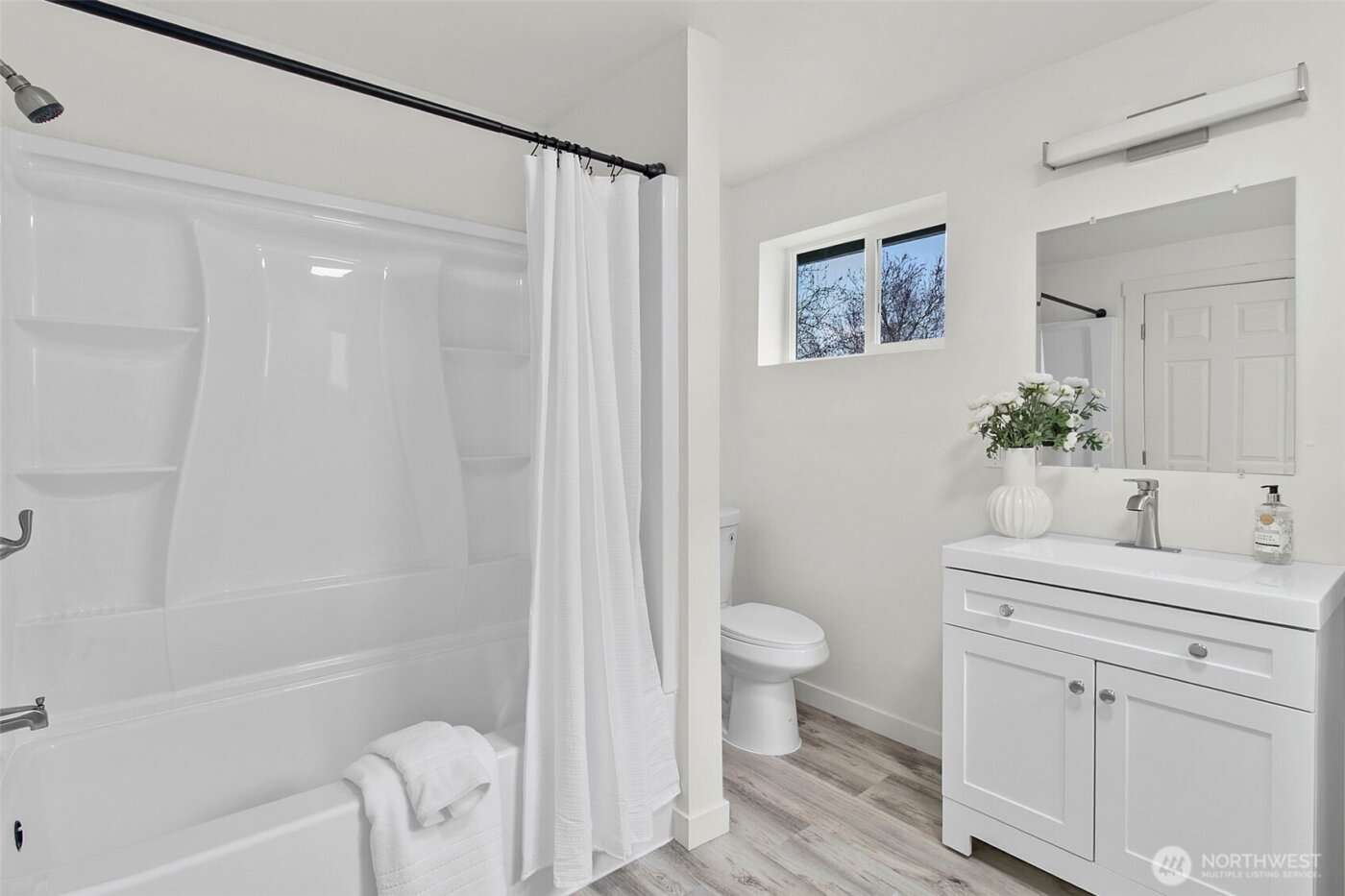 1908 S 43rd Street , Tacoma, WA 98418