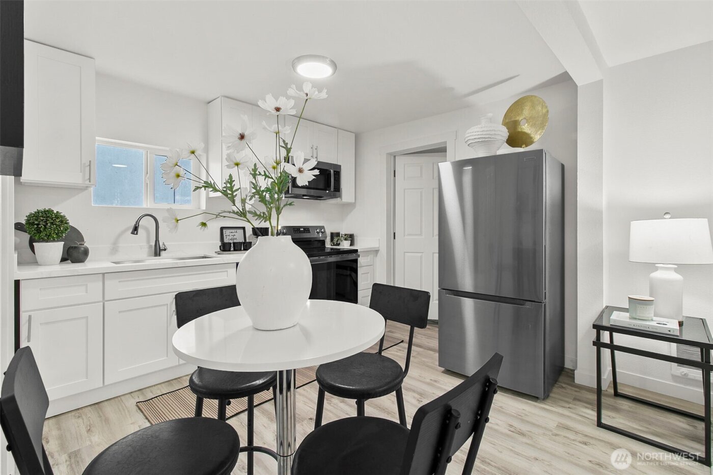 1908 S 43rd Street , Tacoma, WA 98418