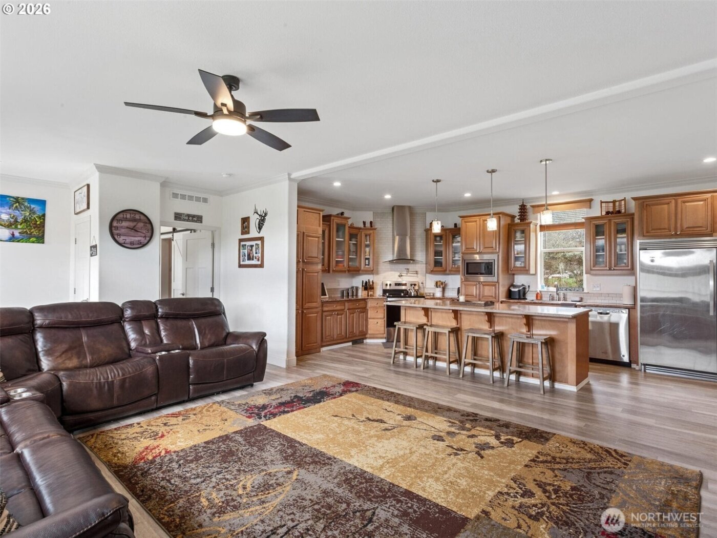 4 Nature Loop , Cathlamet, WA 98612