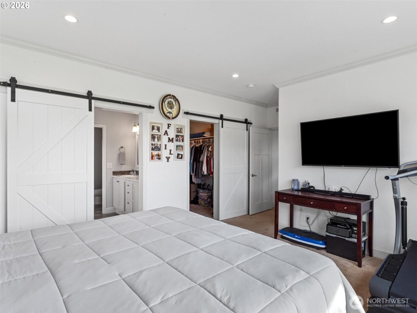 4 Nature Loop , Cathlamet, WA 98612