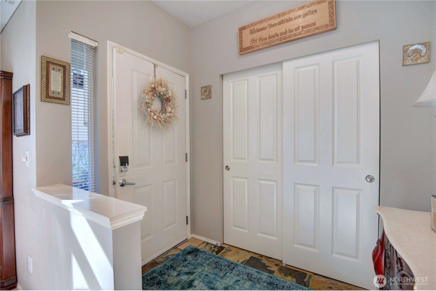 538 241st Lane SE, Sammamish, WA 98074-9807