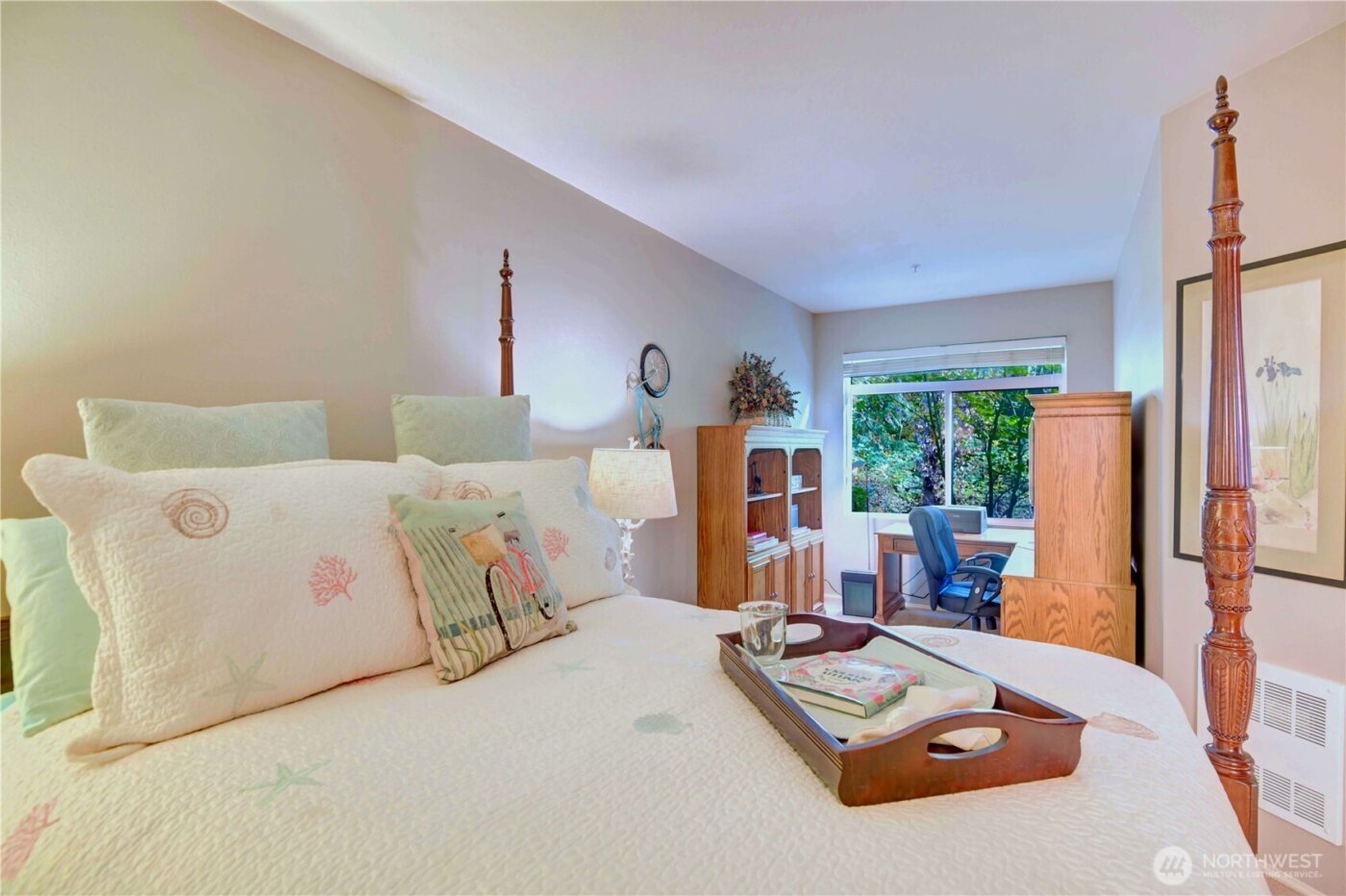 538 241st Lane SE, Sammamish, WA 98074-9807