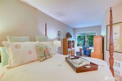 538 241st Lane SE, Sammamish, WA 98074-9807 - Photo 17
