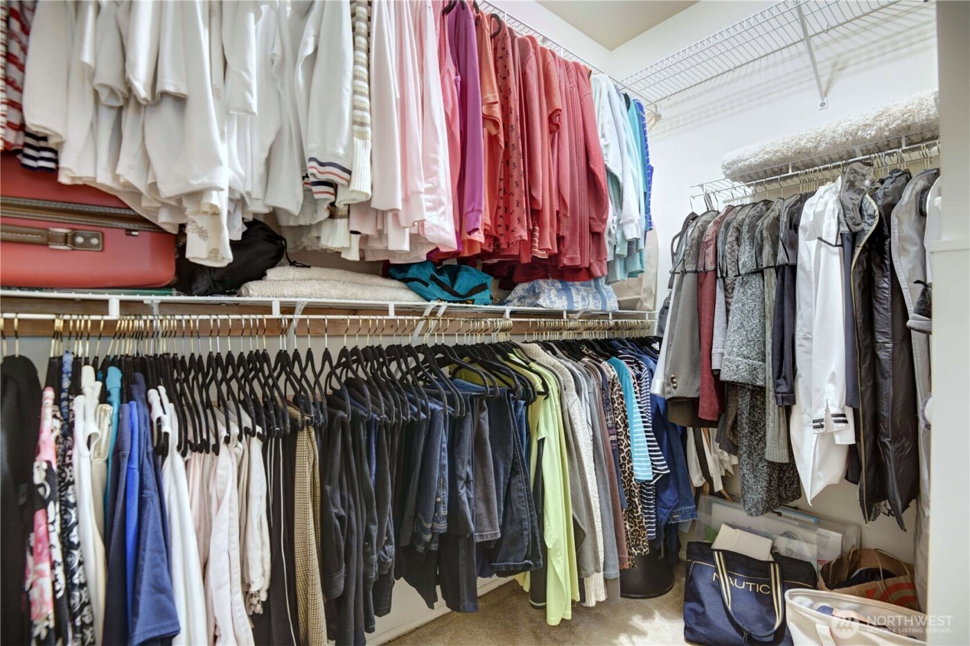 538 241st Lane SE, Sammamish, WA 98074-9807