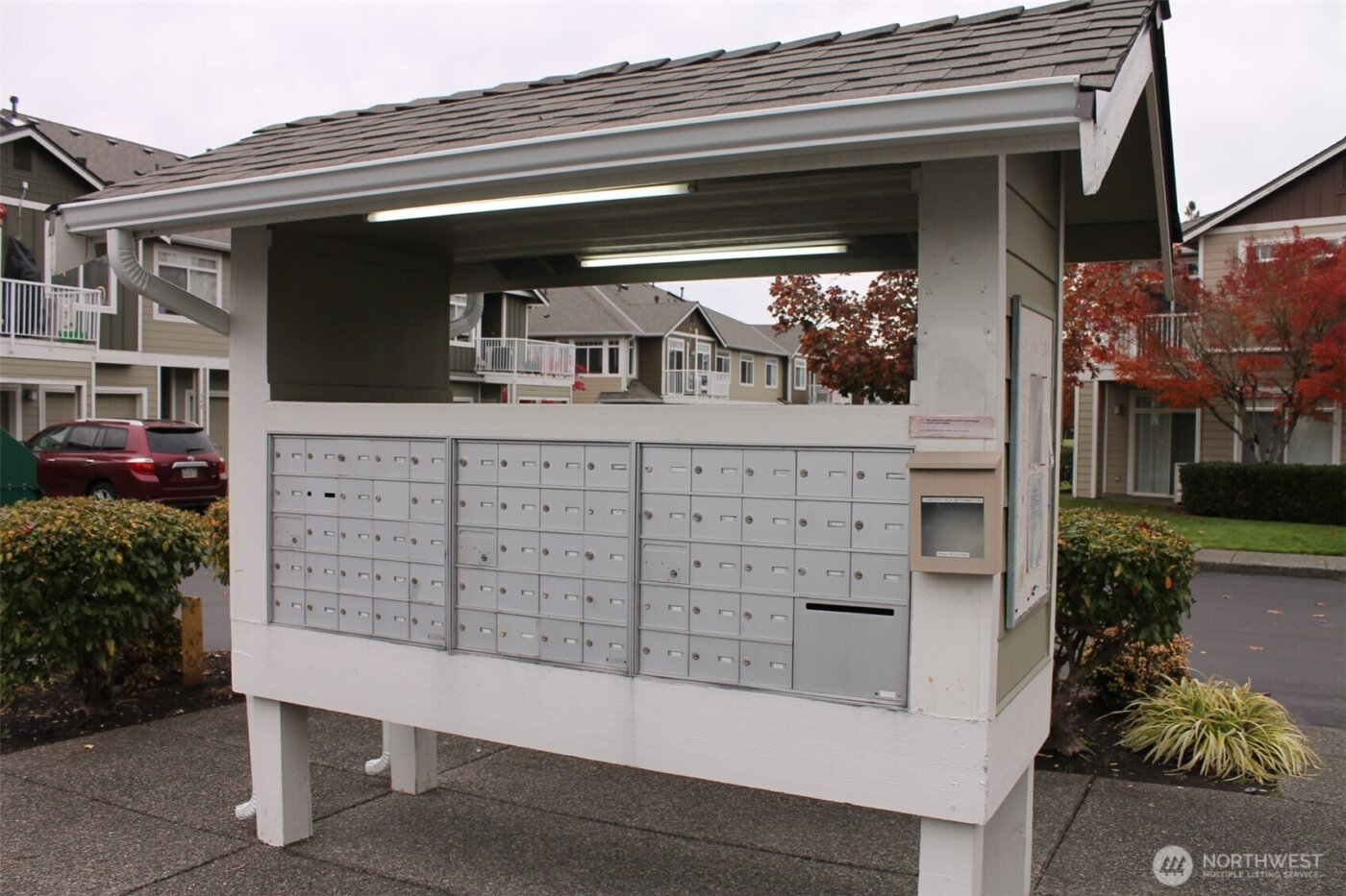 538 241st Lane SE, Sammamish, WA 98074-9807