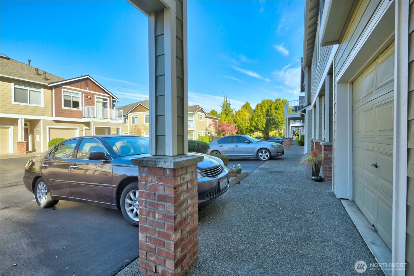 538 241st Lane SE, Sammamish, WA 98074-9807
