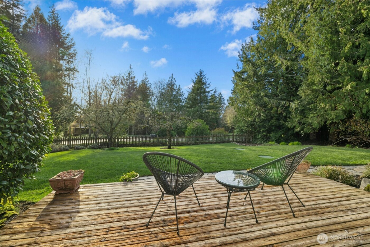9420 NE Eric Avenue , Bainbridge Island, WA 98110