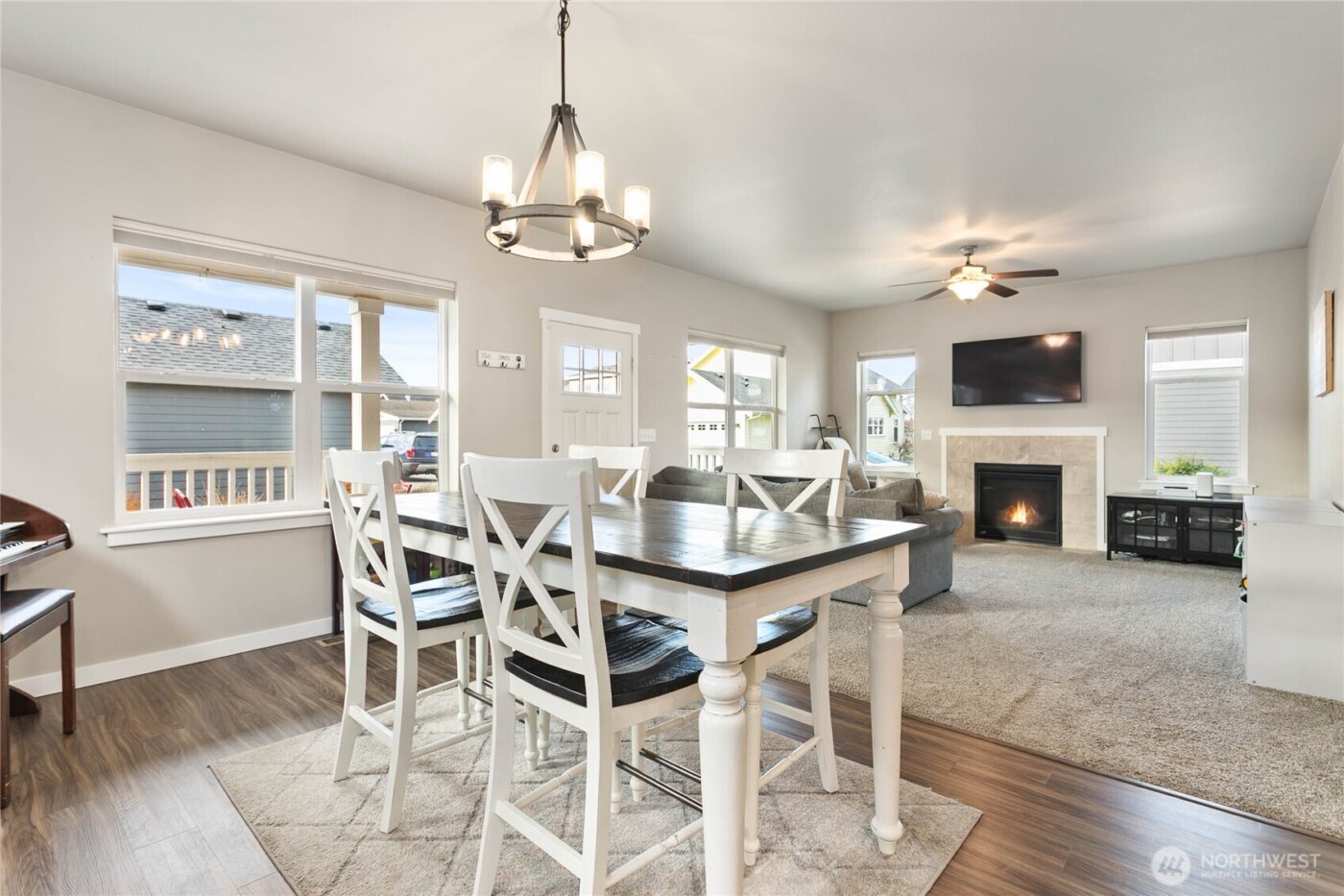 1970 N Prairie Lane , Lynden, WA 98264