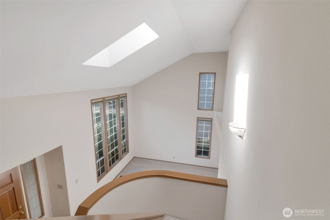 25746 SE 39th Street , Sammamish, WA 98029