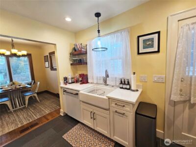 154 NW 73rd Street , Seattle, WA 98117 - Photo 12