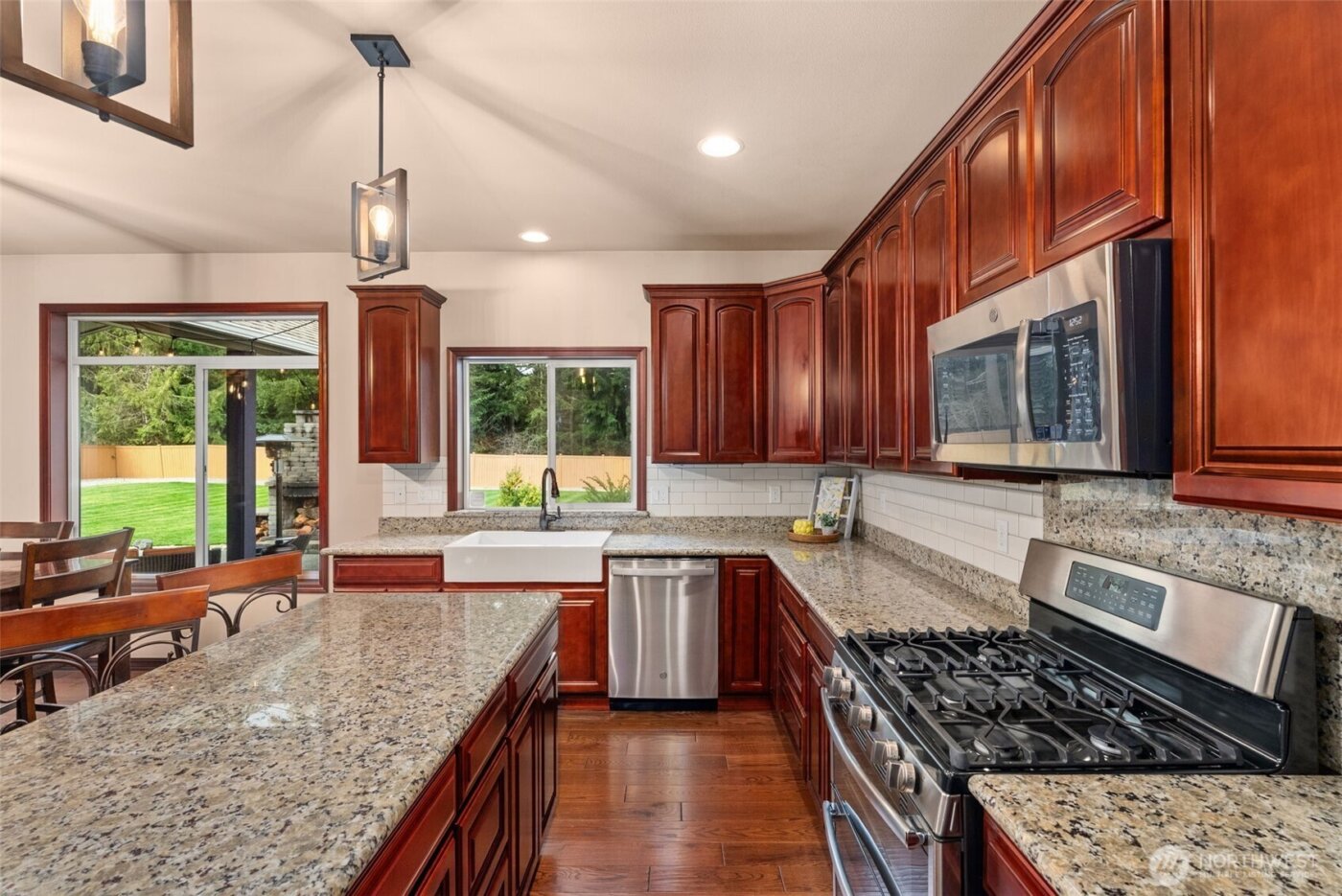 9220 Fox Ridge Lane SE, Olympia, WA 98513