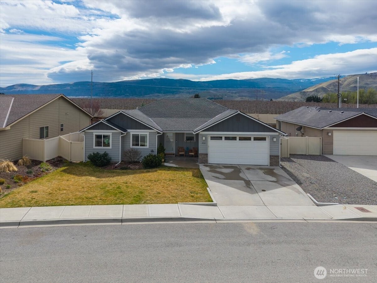 2164 Maryhill St. SE, East Wenatchee, WA 98802