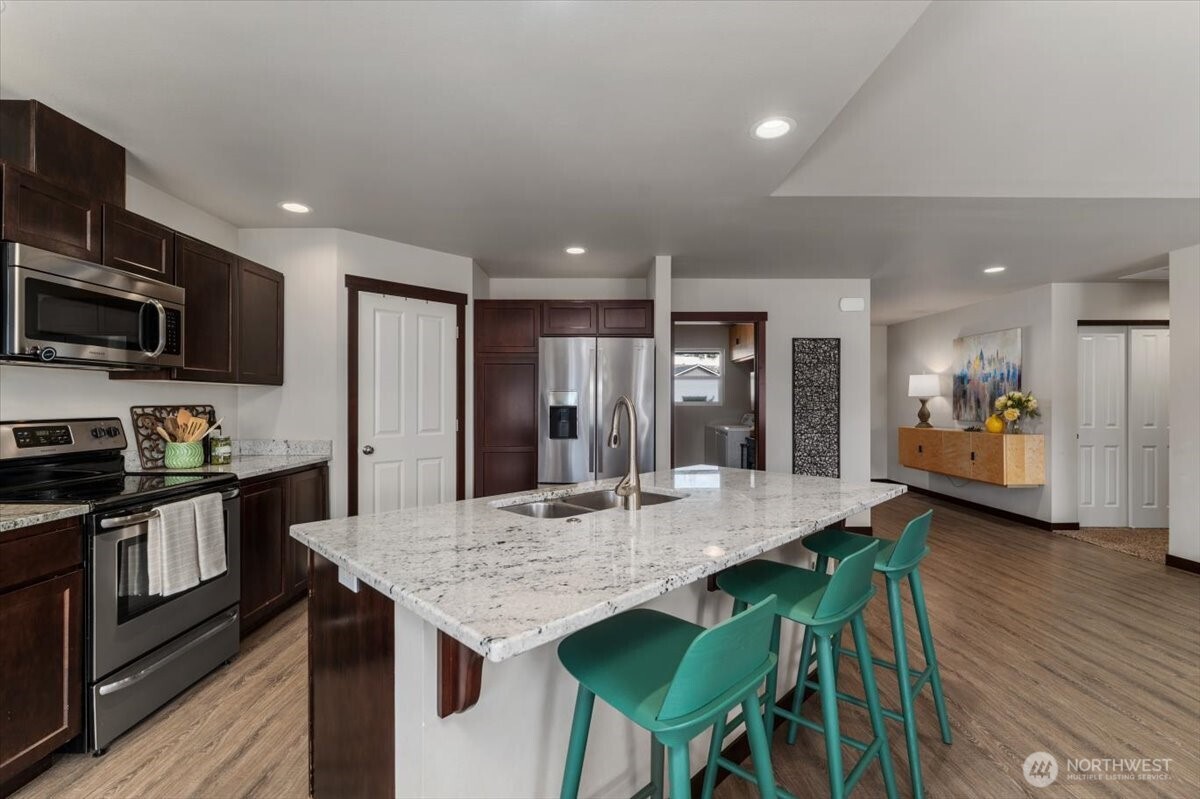 2164 Maryhill St. SE, East Wenatchee, WA 98802