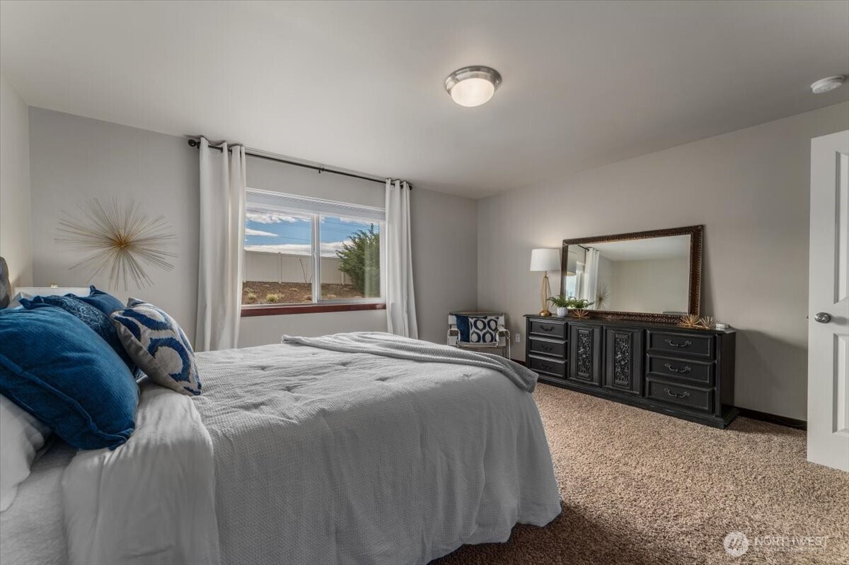 2164 Maryhill St. SE, East Wenatchee, WA 98802