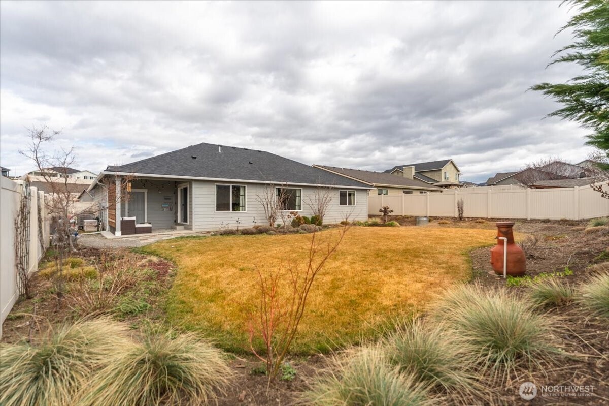 2164 Maryhill St. SE, East Wenatchee, WA 98802