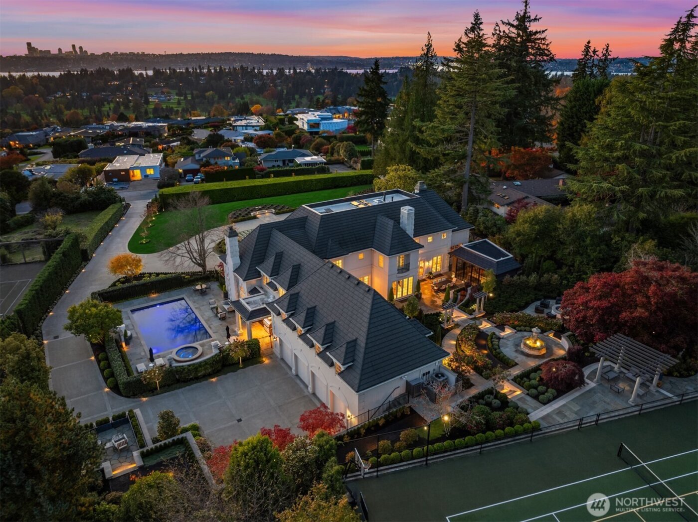 1750 92nd Avenue NE, Clyde Hill, WA 98004