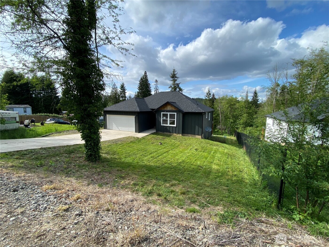 118 Timberline Drive , Castle Rock, WA 98611-9344