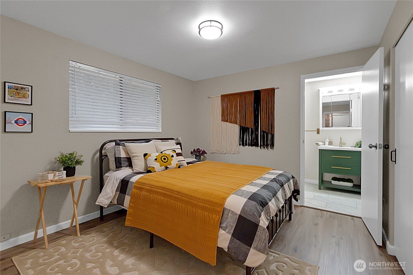 160 E Lakeland Way , Allyn, WA 98524