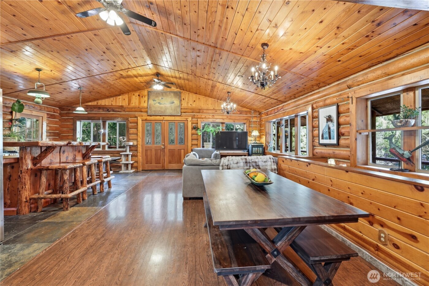 9680 SR 903 , Ronald, WA 98940