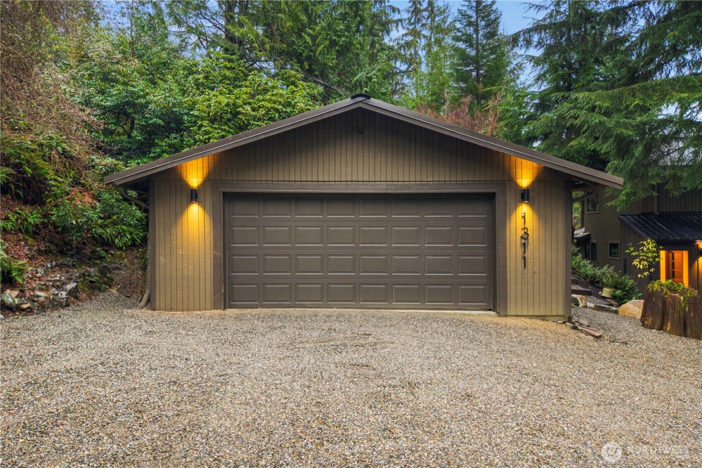1311 SW Lake Roesiger Road , Snohomish, WA 98290