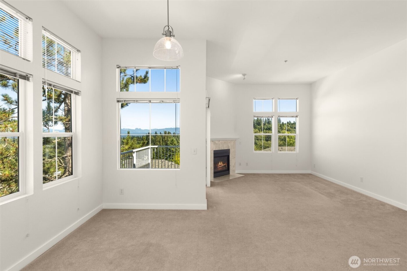 5239 164th Avenue SE #14-3, Bellevue, WA 98006