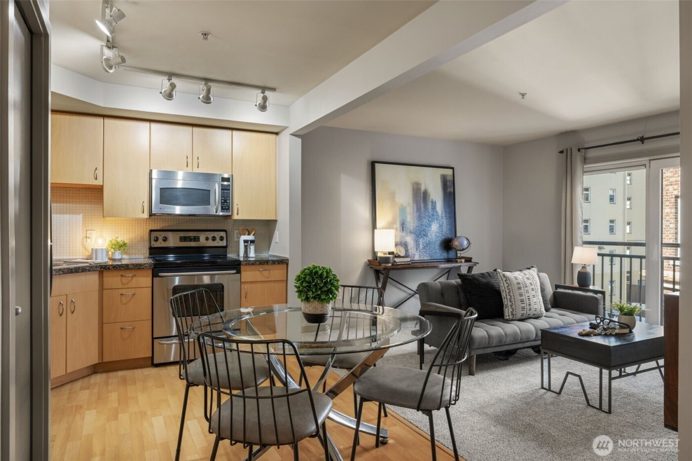 103 Bellevue Avenue E #302, Seattle, WA 98102