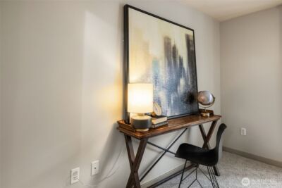 103 Bellevue Avenue E #302, Seattle, WA 98102 - Photo 18