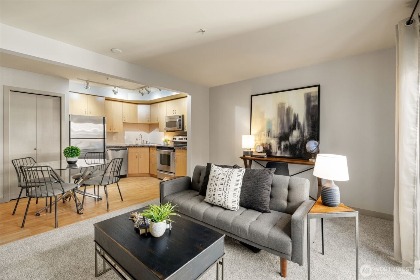 103 Bellevue Avenue E #302, Seattle, WA 98102