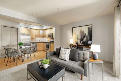 103 Bellevue Avenue E #302, Seattle, WA 98102 - Photo 19