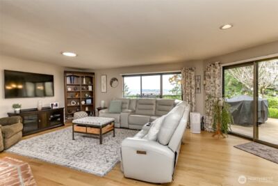 10602 SE 325th Place , Auburn, WA 98092 - Photo 14
