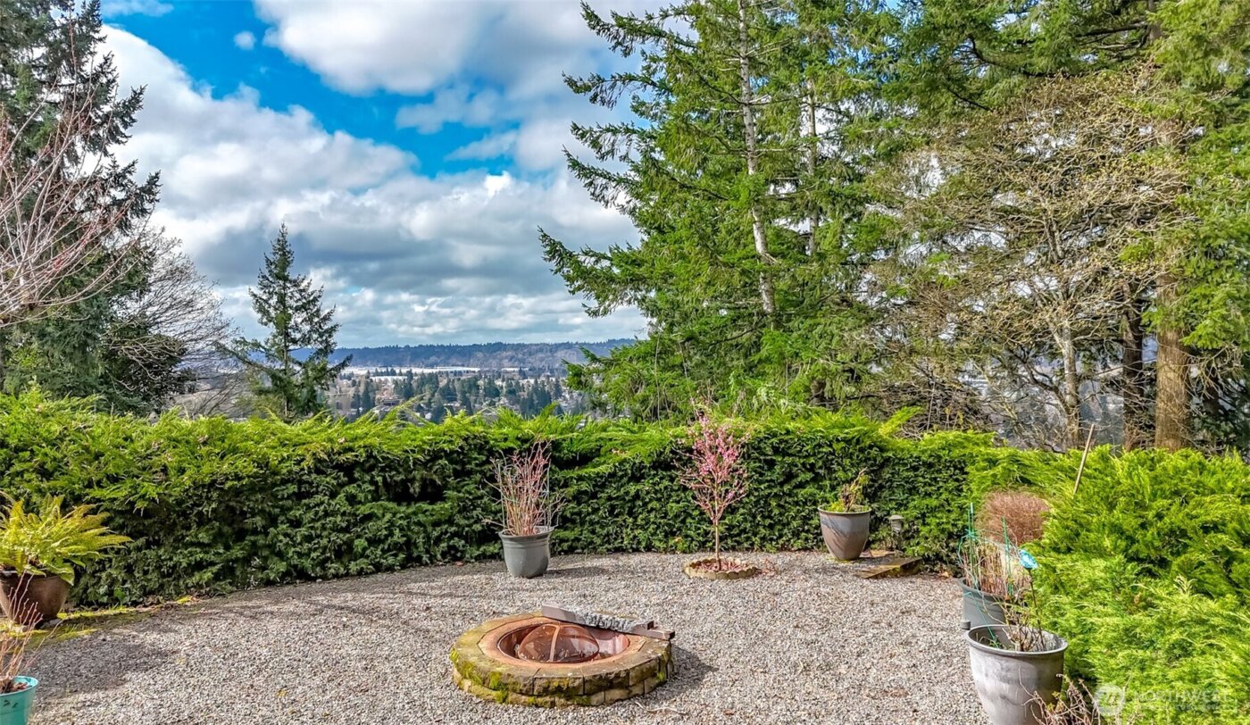 10602 SE 325th Place , Auburn, WA 98092