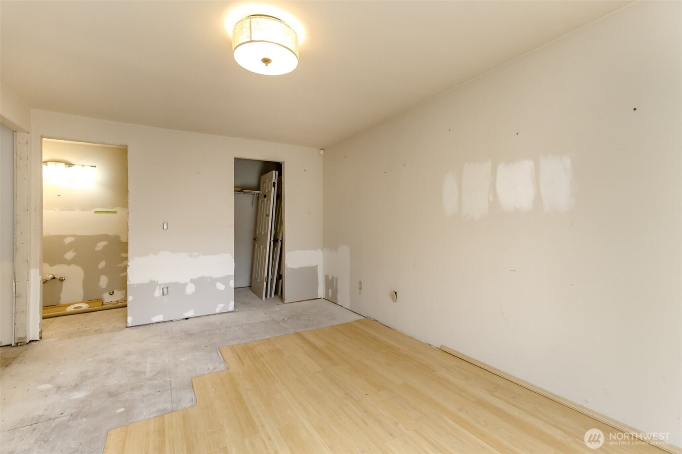 25738 215th Court SE, Maple Valley, WA 98038