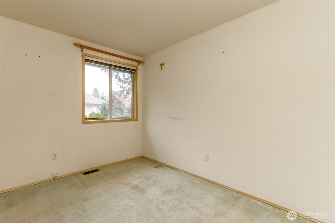 25738 215th Court SE, Maple Valley, WA 98038