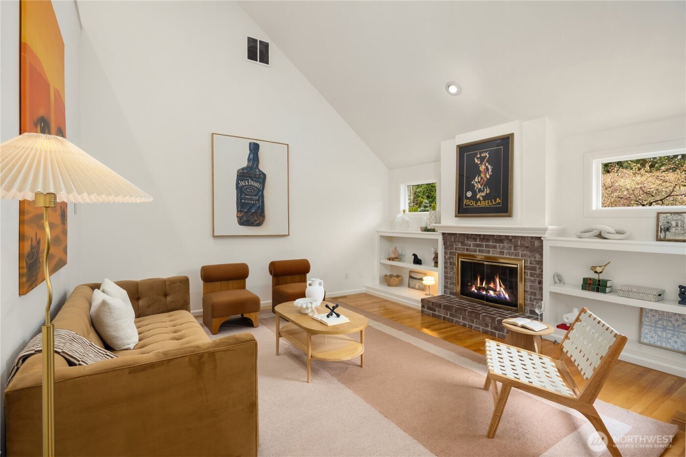 545 Mt Olympus Drive SW, Issaquah, WA 98027