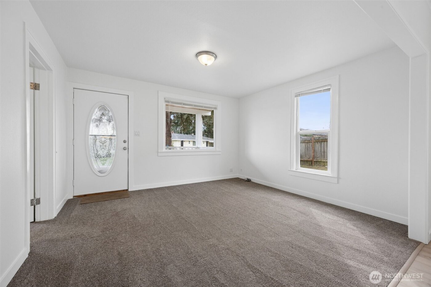 5420 S State Street , Tacoma, WA 98409