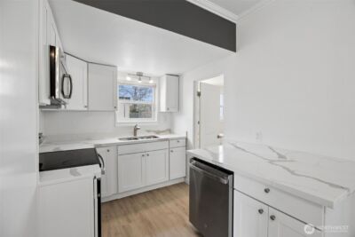 5420 S State Street , Tacoma, WA 98409 - Photo 7