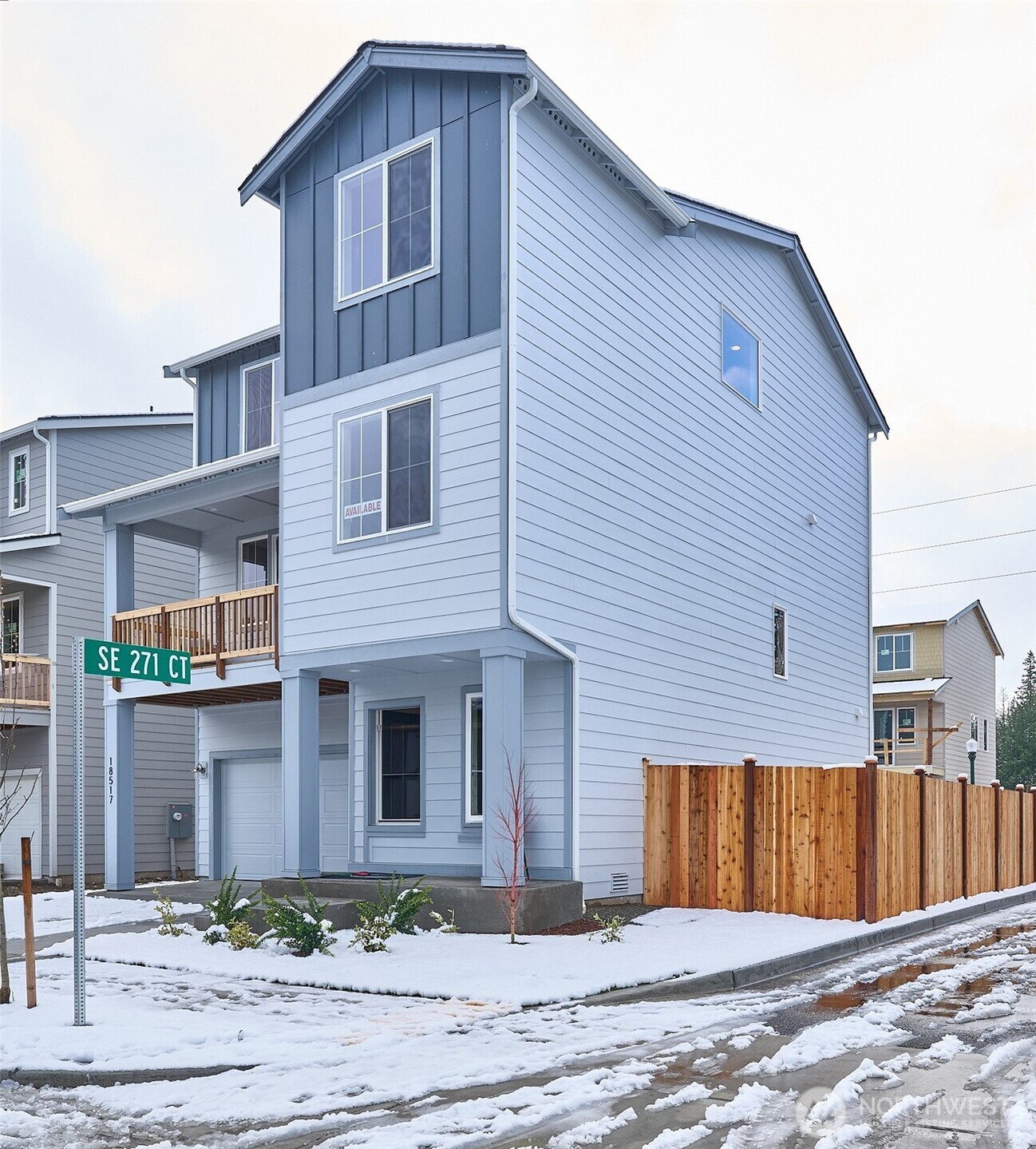 18525 SE 271st Place , Covington, WA 98042