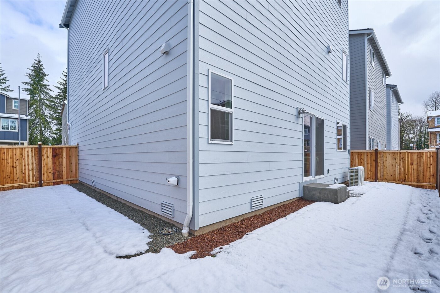 18525 SE 271st Place , Covington, WA 98042