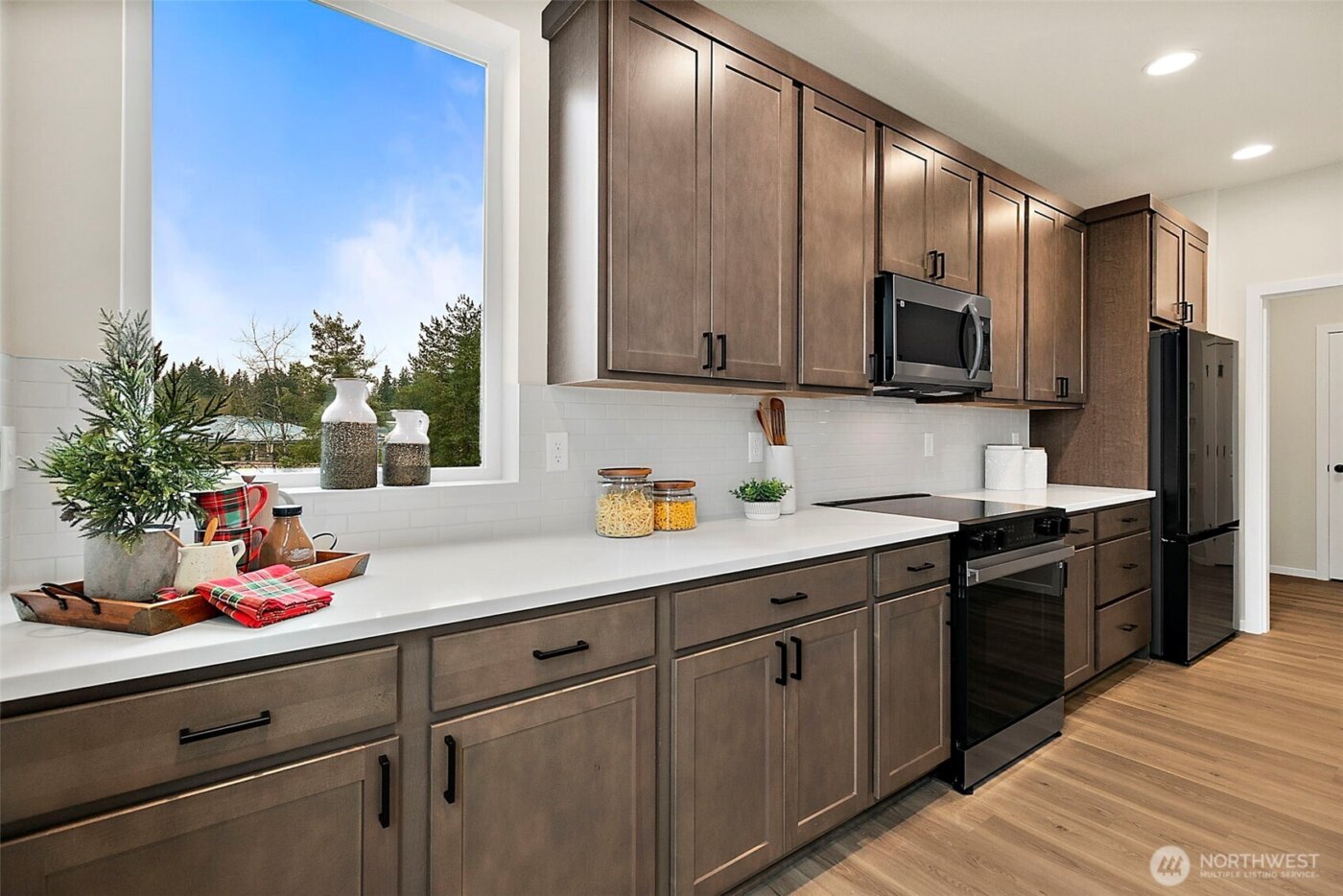 18510 SE 271st Place , Covington, WA 98042