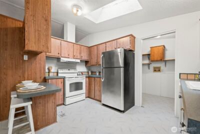 998 Mahogany Lane NW, Bremerton, WA 98311 - Photo 12