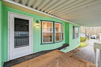 998 Mahogany Lane NW, Bremerton, WA 98311 - Photo 4